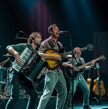 apéro concert les types à pied les extraverties