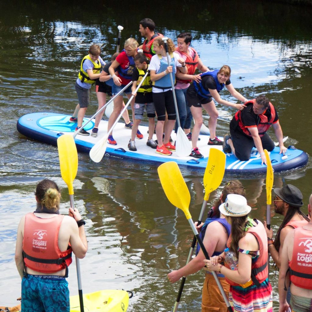 activité stand up paddle en suisse normande festival les extraverties